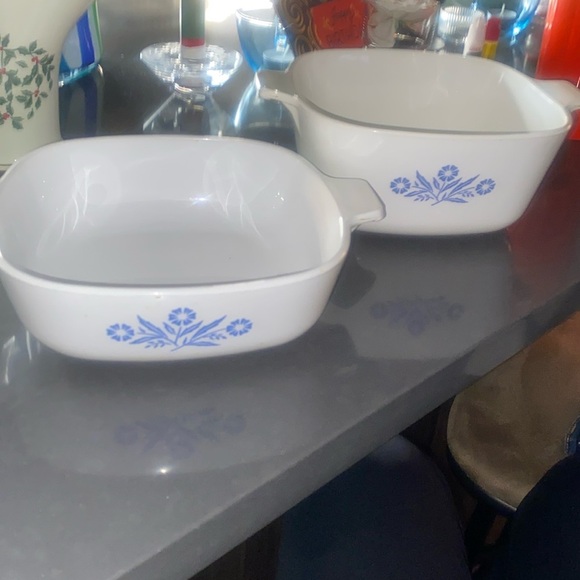 Set of two blue cornflower Corningware small casserole dishes in cornflower blue - Picture 1 of 5